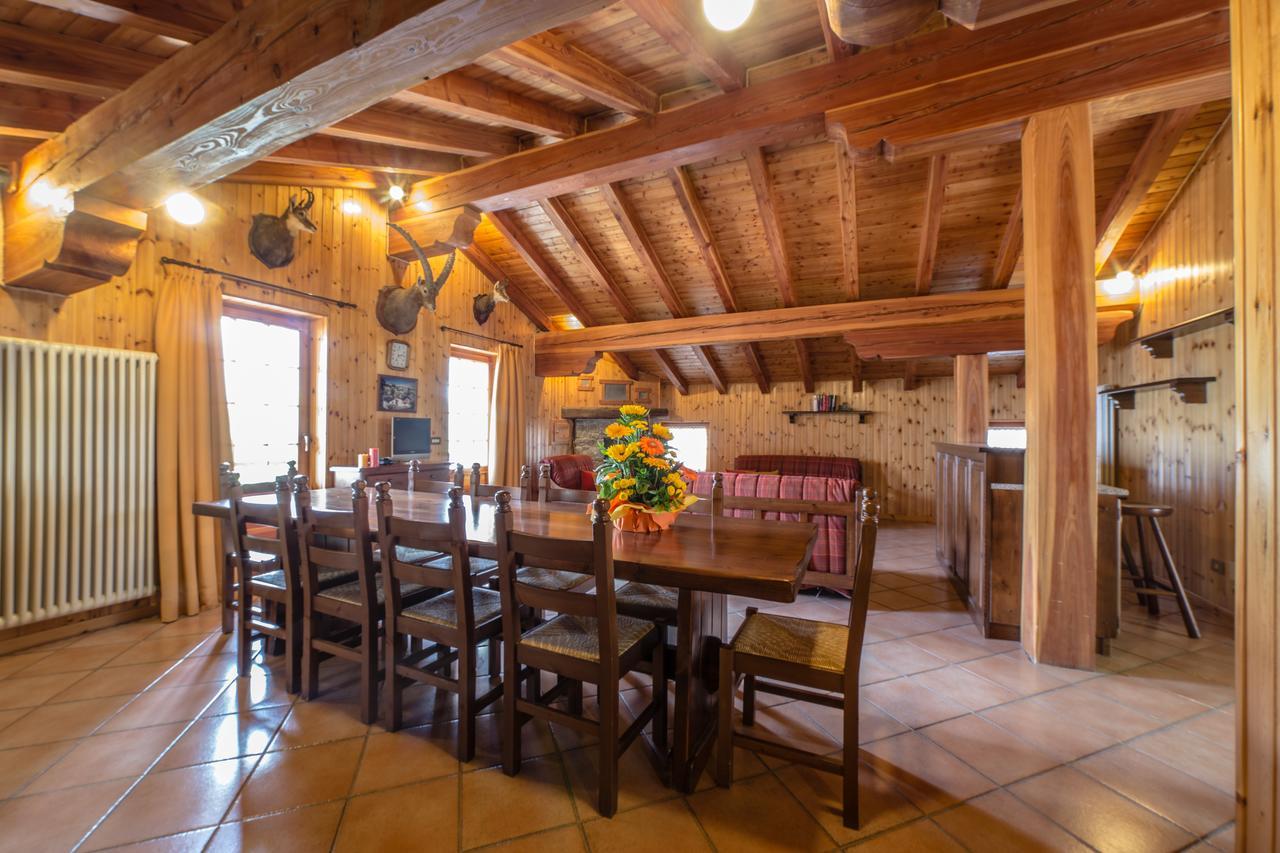 Silou Retreat Hotel Champdepraz ภายนอก รูปภาพ